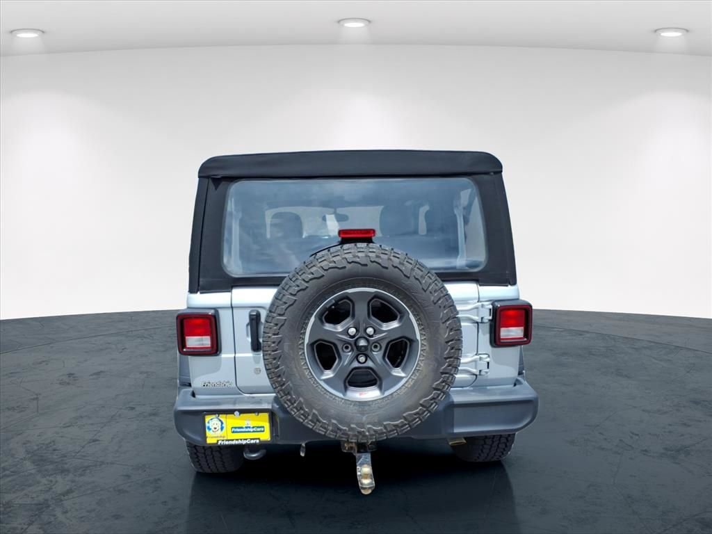 Used 2024 Silver Jeep Sport image 10