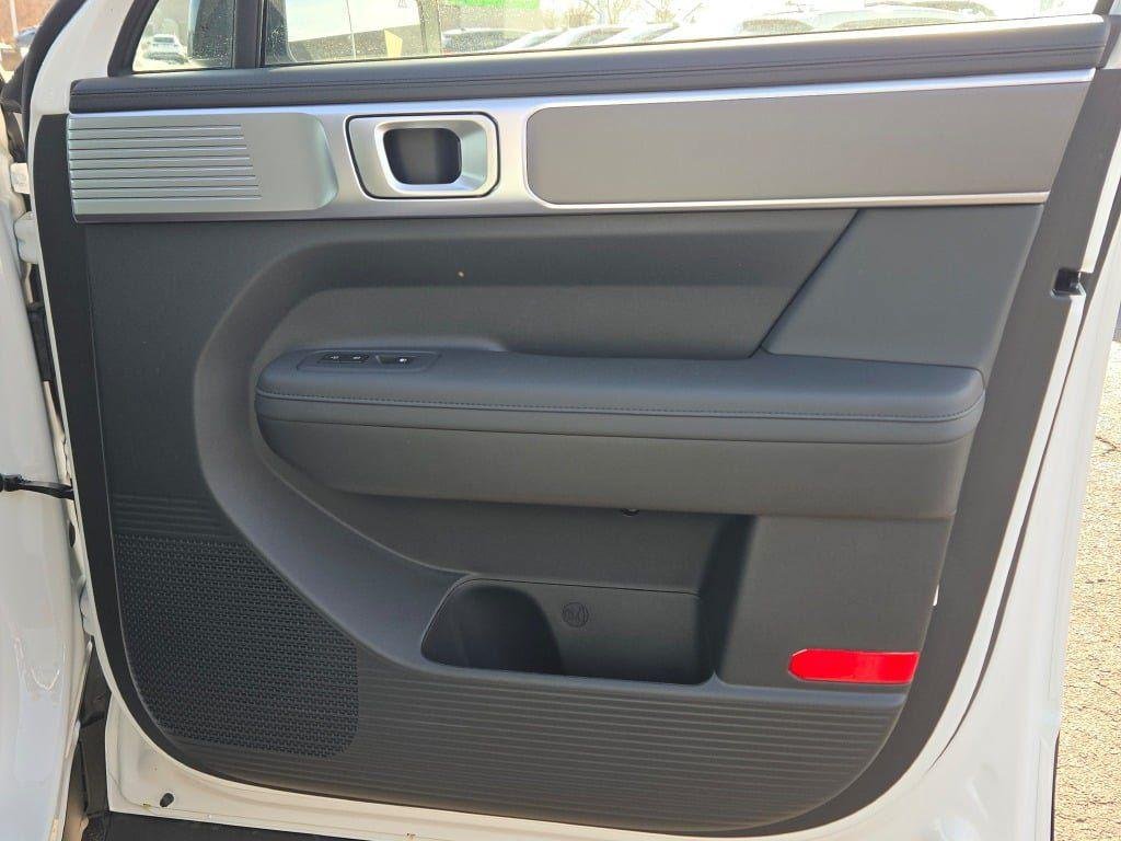 New 2026 White Hyundai XRT AWD image 8