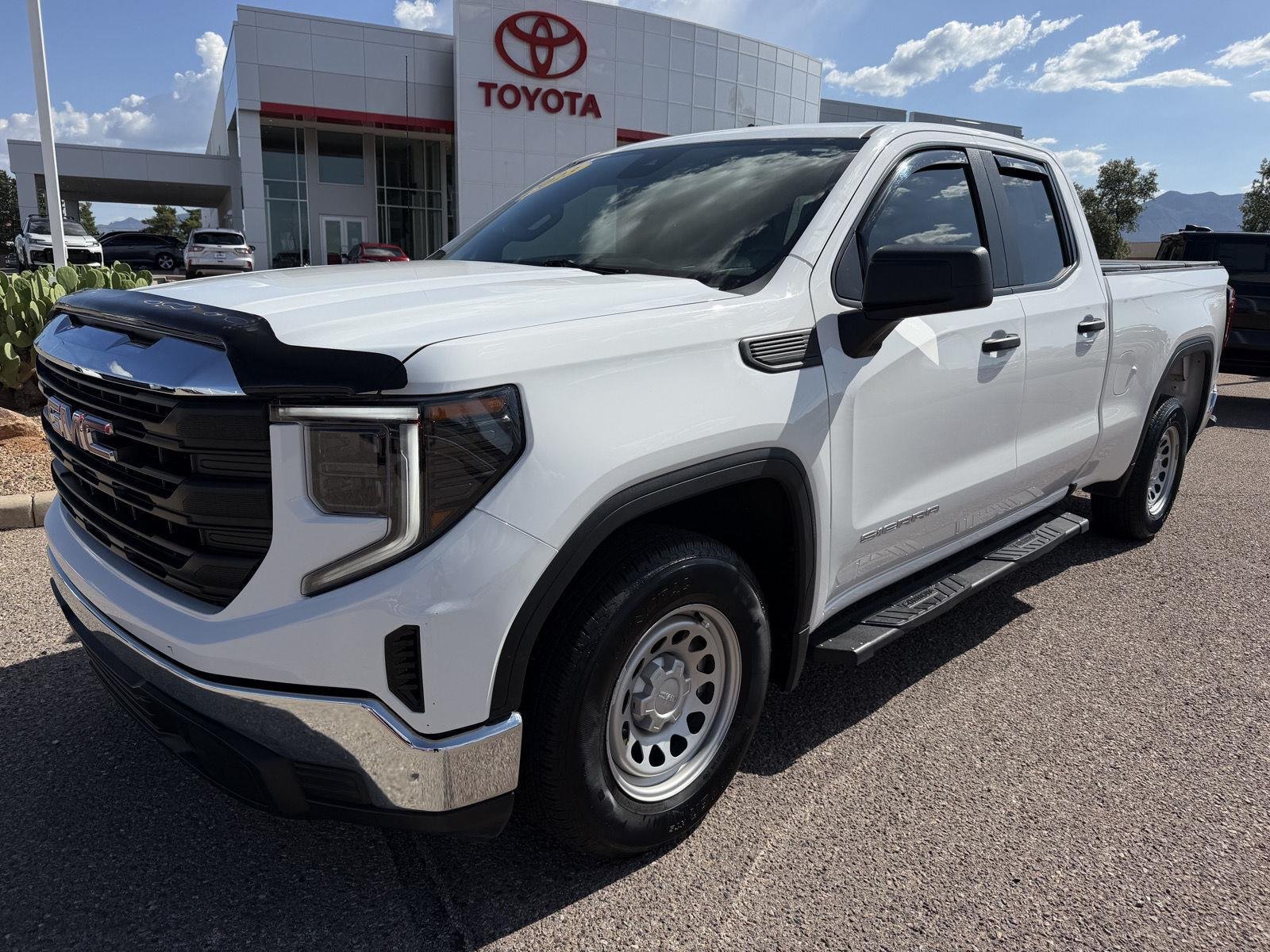 Used 2023 Summit White GMC Pro image 1