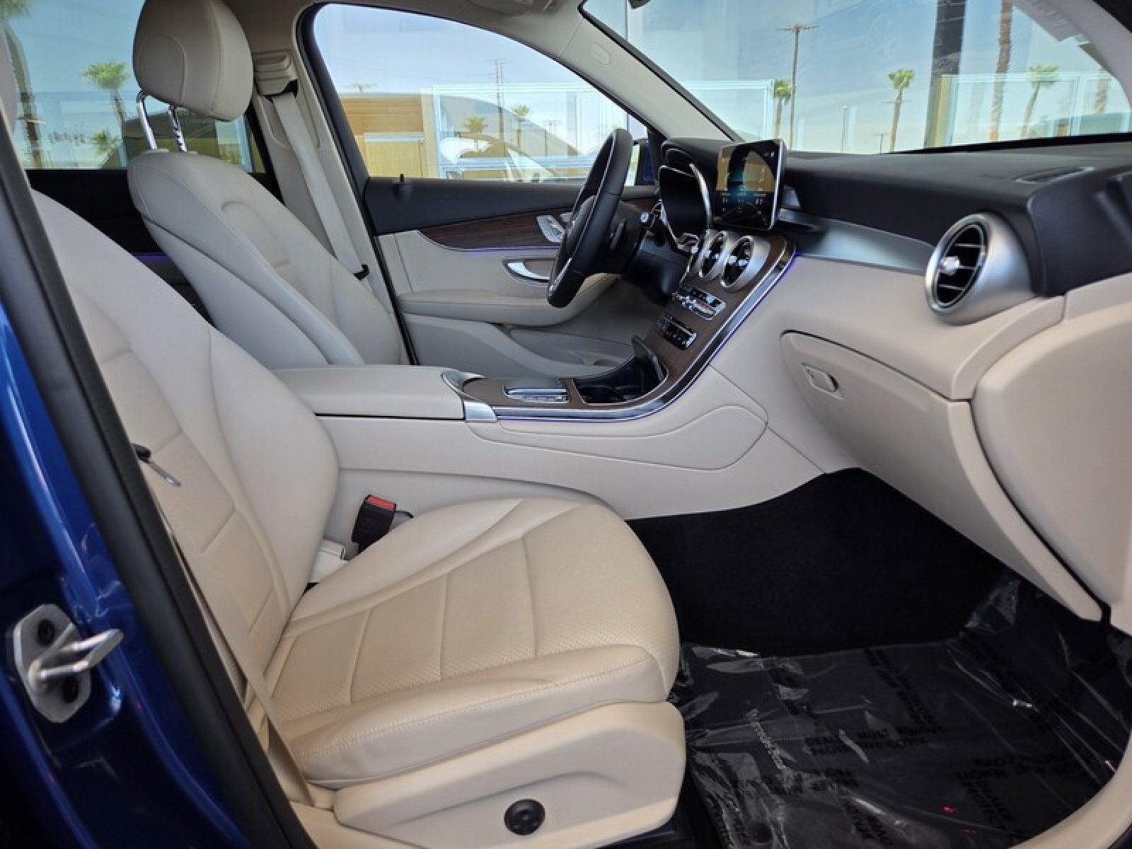 Certified Used 2022 Starling Blue Metallic Mercedes-Benz GLC 300 image 18