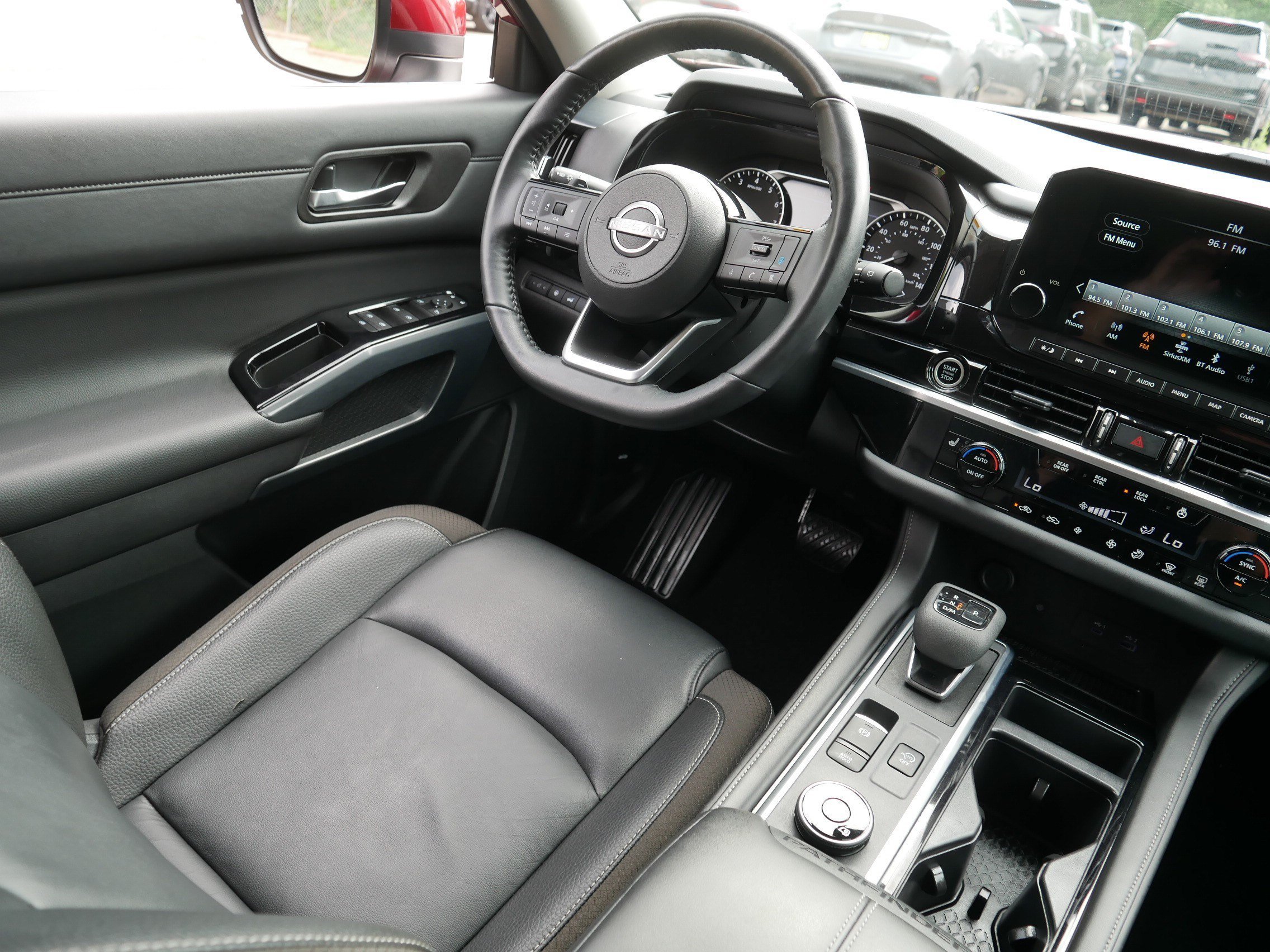 Certified Used 2024 Scarlet Ember Nissan SL image 9