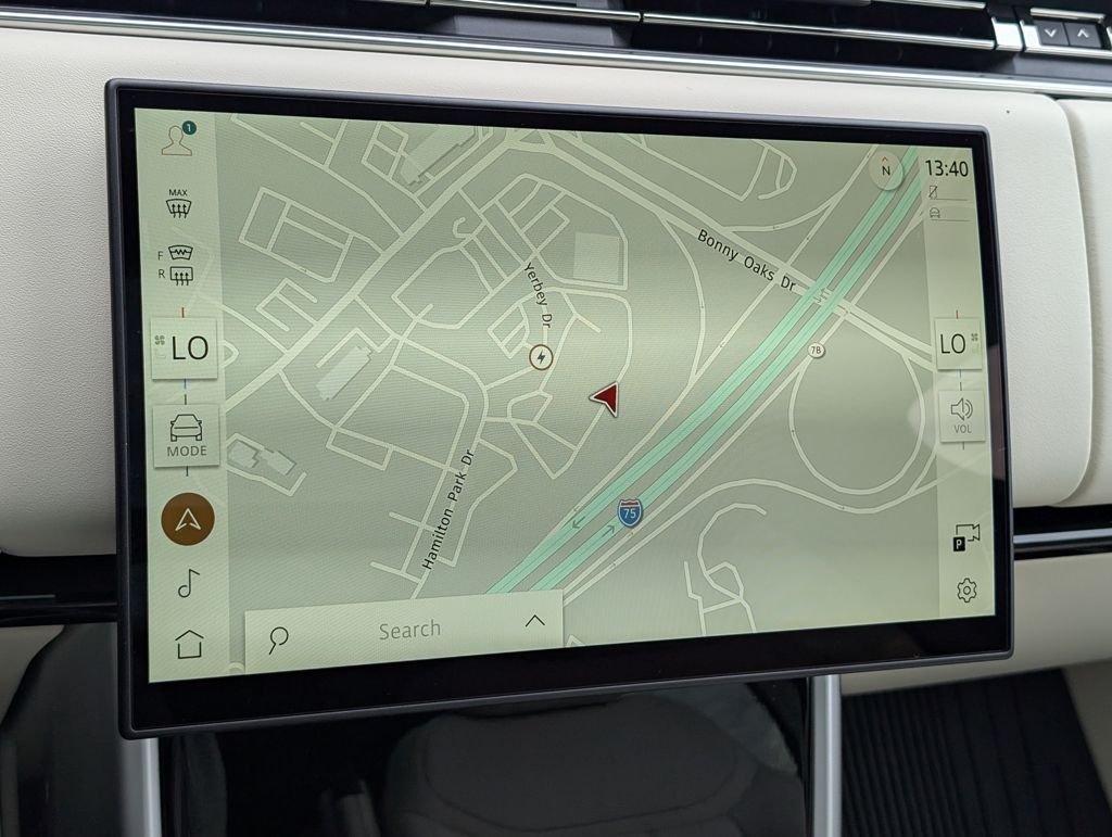 New 2026 Eiger Grey LAND ROVER SE PHEV image 13