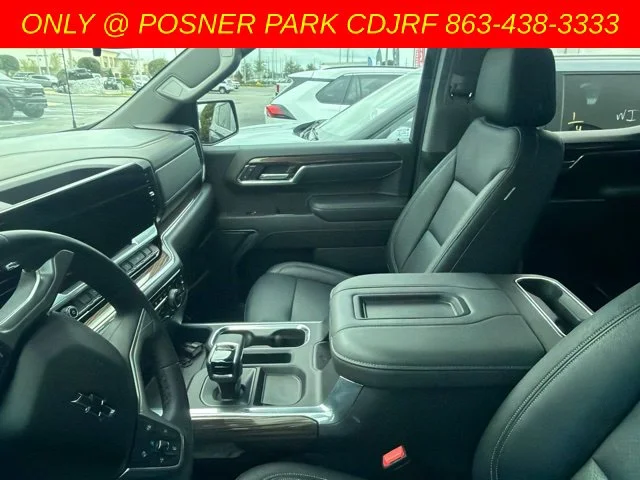 Used 2022 Black Chevrolet RST image 7