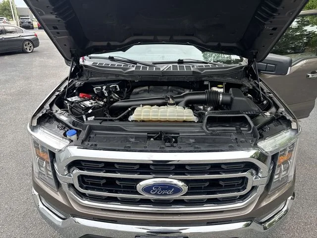 Used 2021 Gray Ford XLT image 31