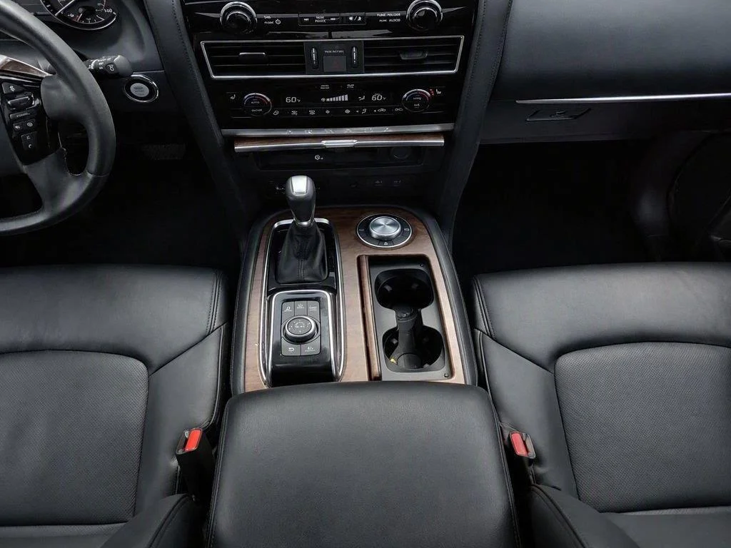 Used 2023 Super Black Nissan SL image 23