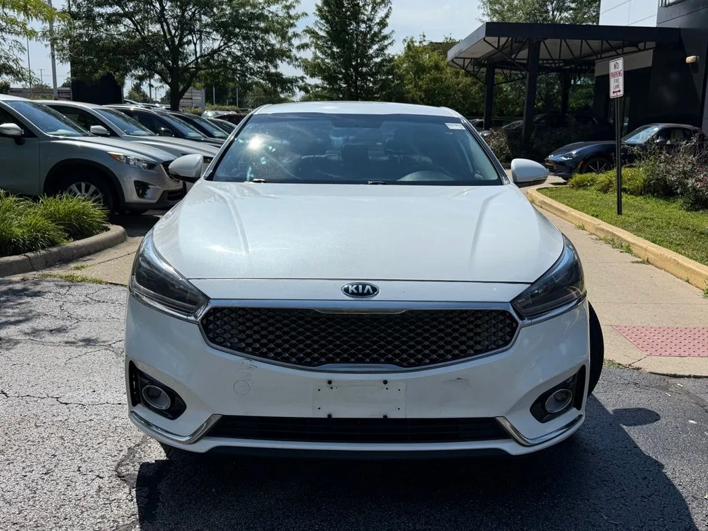 Used 2017 White Kia Premium image 2
