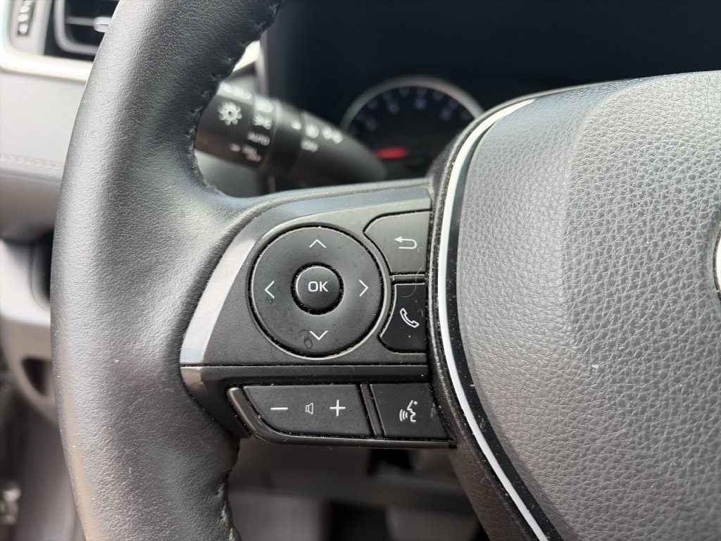 Used 2022 Gray Toyota XLE Premium image 20