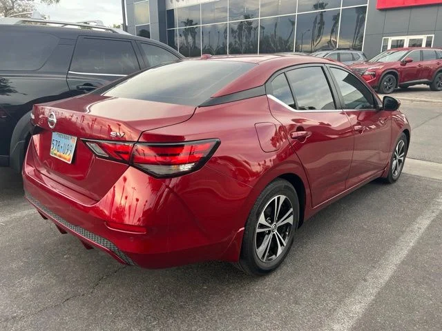 Used 2022 Scarlet Nissan SV image 3