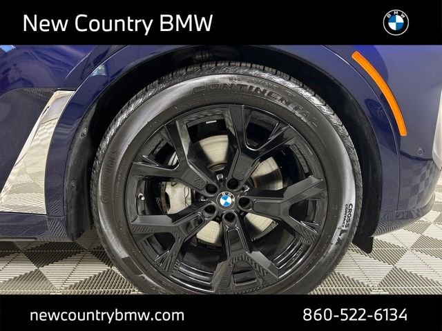New 2026 Tanzanite Blue II Metallic BMW xDrive40i image 9
