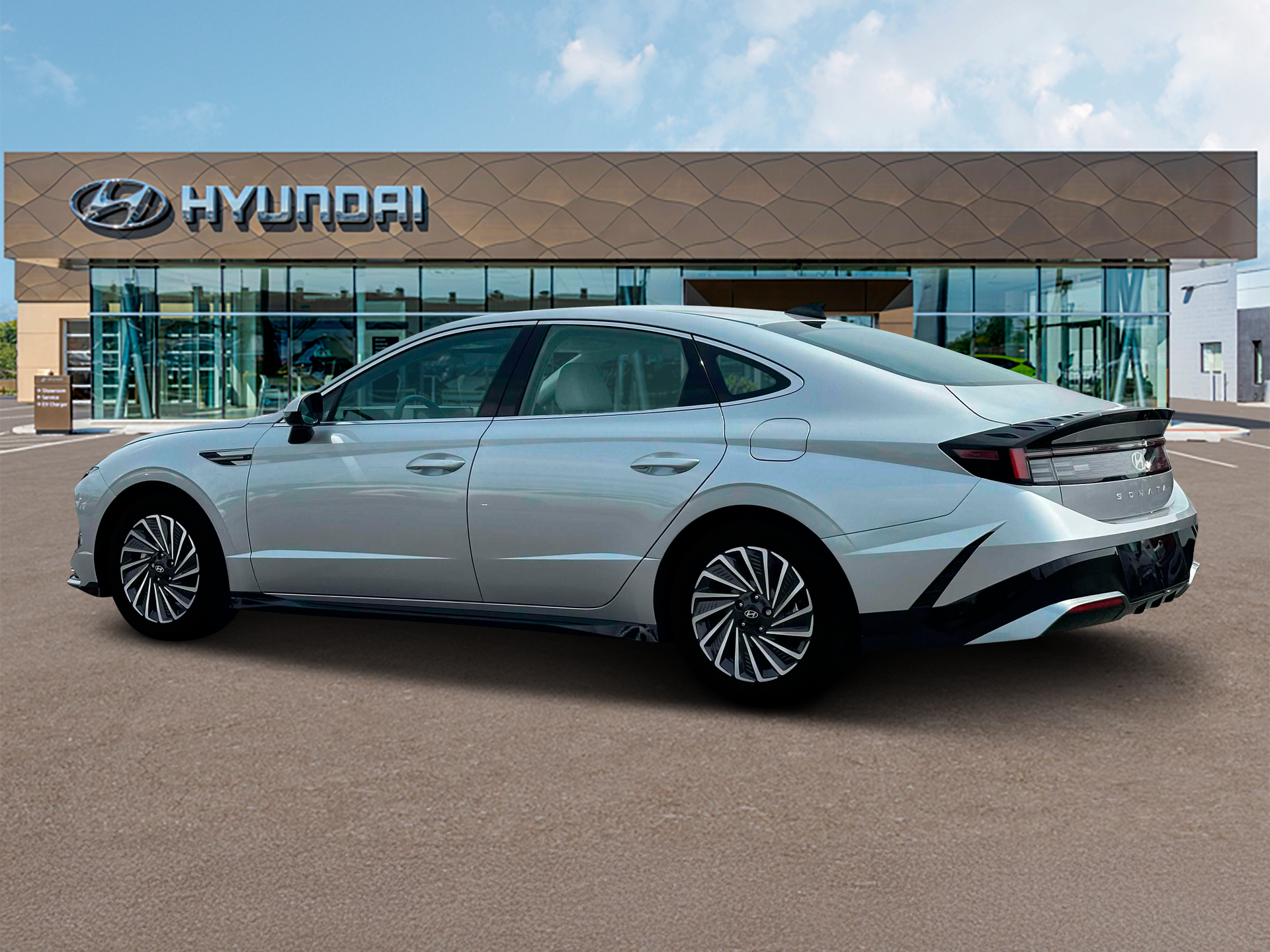 New 2025 Silver Hyundai SEL image 4