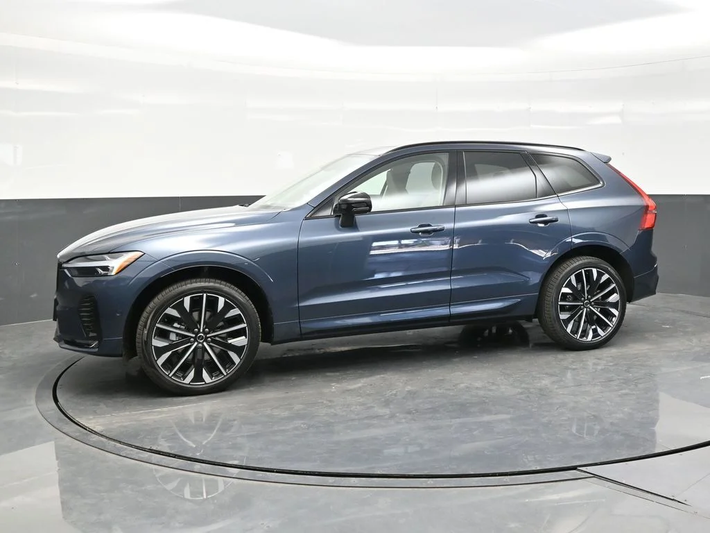 New 2026 Denim Blue Volvo Ultra image 3