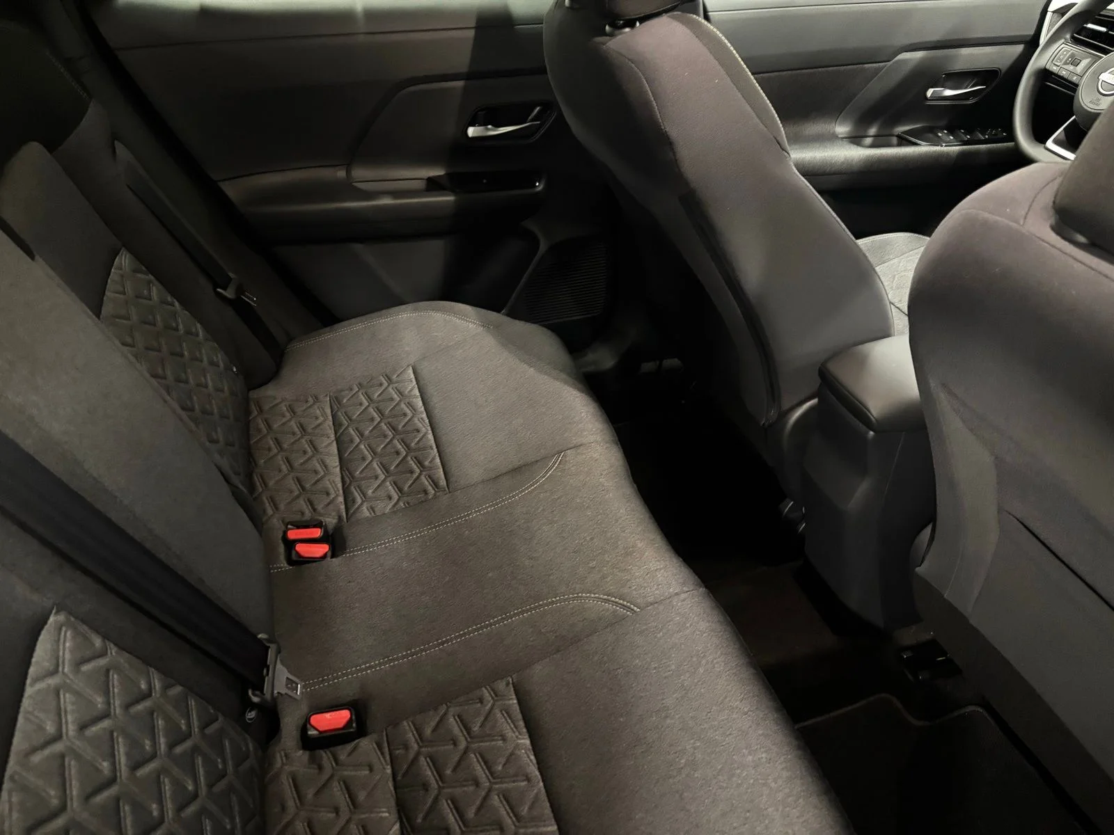 Used 2025 Gray Nissan SV image 18