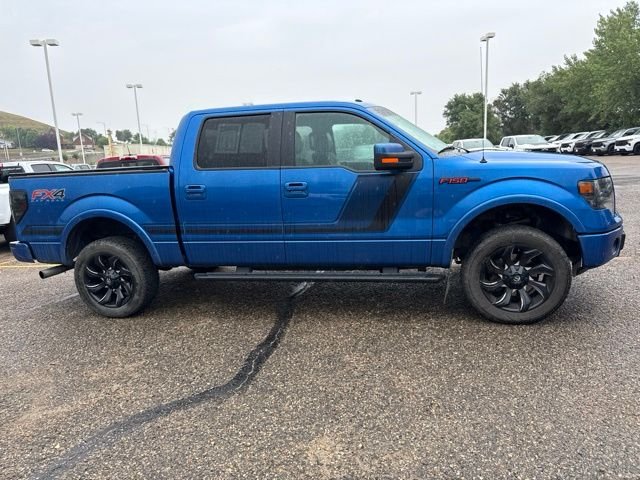 Used 2014  Ford Limited image 2