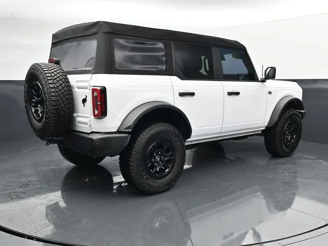 Used 2024 White Ford Wildtrak image 9