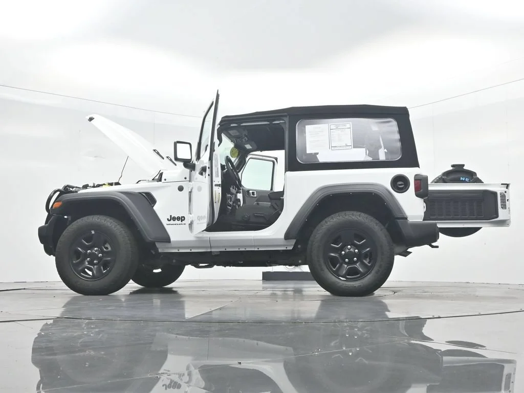 Used 2024 White Jeep Sport image 48