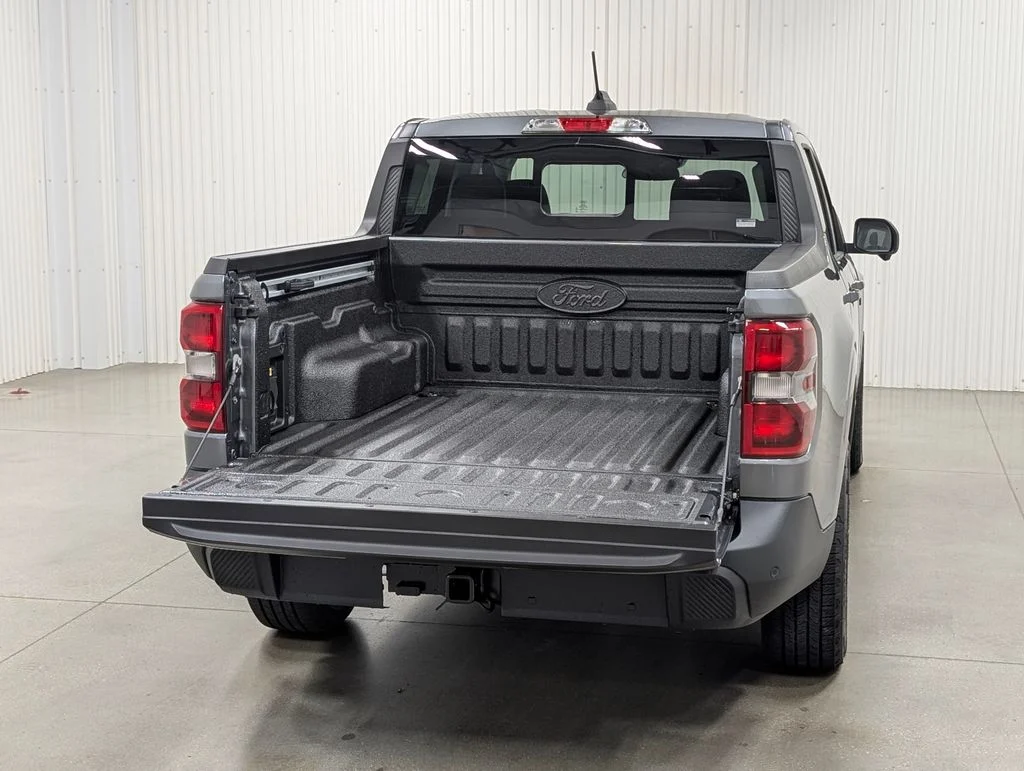 New 2026 Carbonized Gray Metallic Ford Lariat® image 22