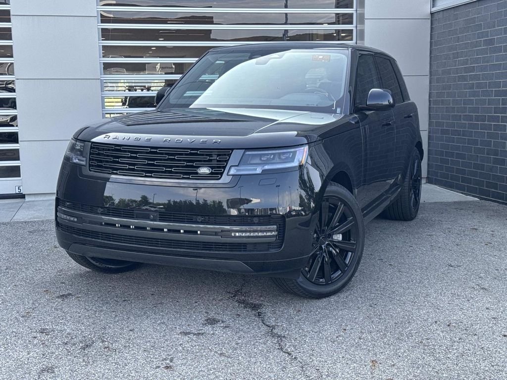 2026 Land Rover Range Rover 3.0 PHEV SE SWB's photo