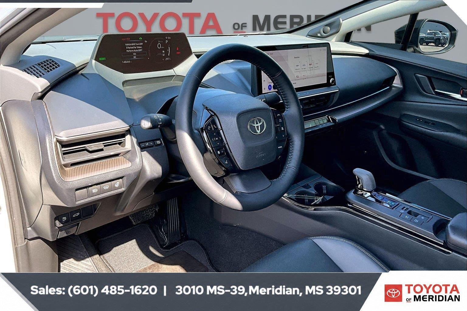 Used 2024 Wind Chill Pearl Toyota Limited image 12