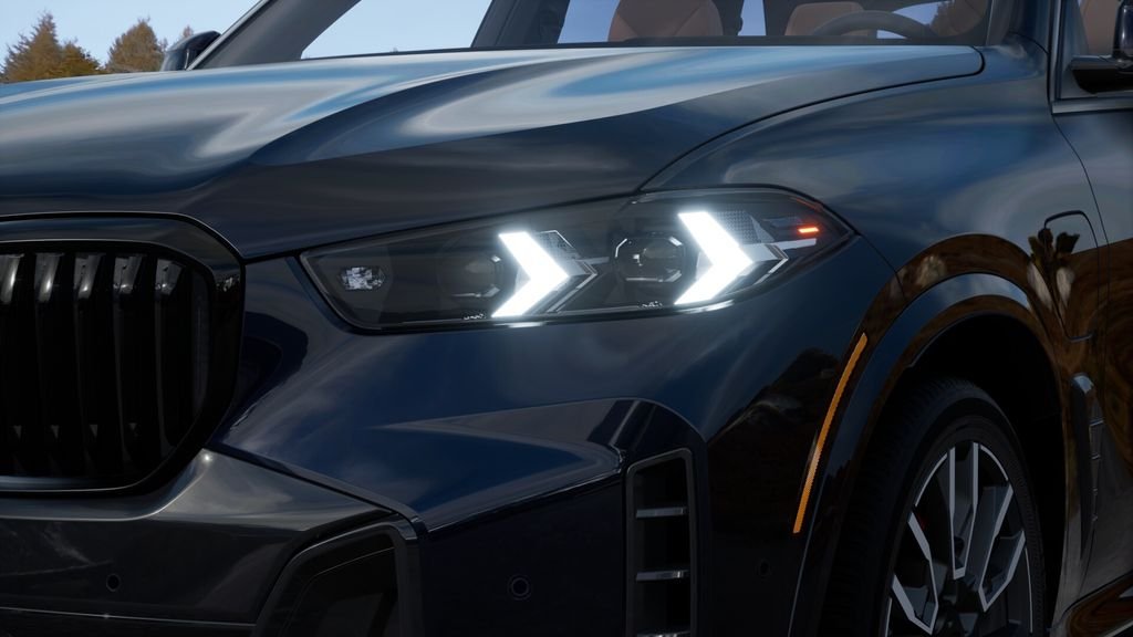 New 2026 Carbon Black Metallic BMW xDrive50e image 33