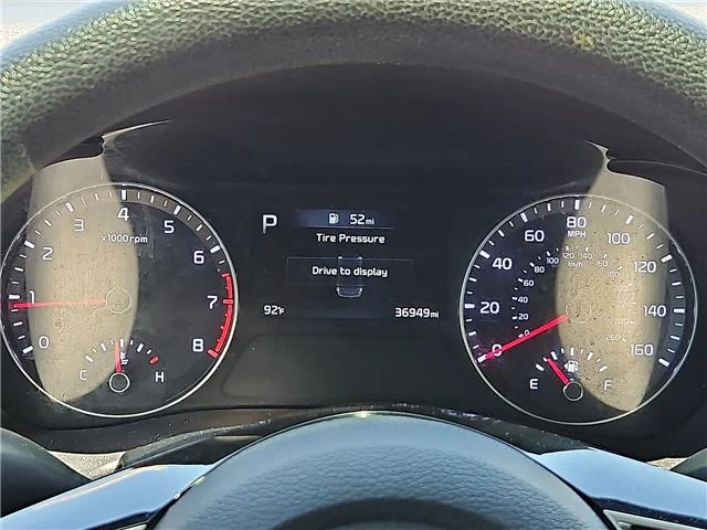 Used 2023 Gravity Gray KIA LXS (IVT) image 18