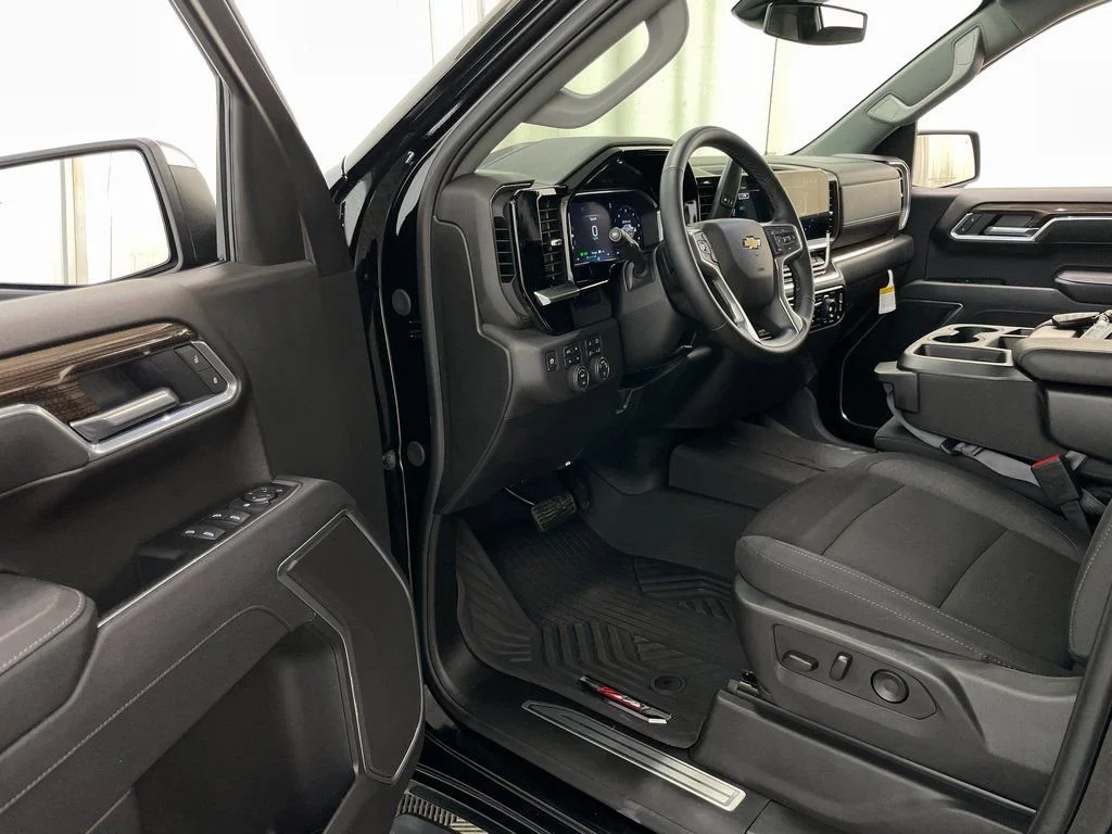 2026 Chevrolet Silverado 1500 LT - Photo 25