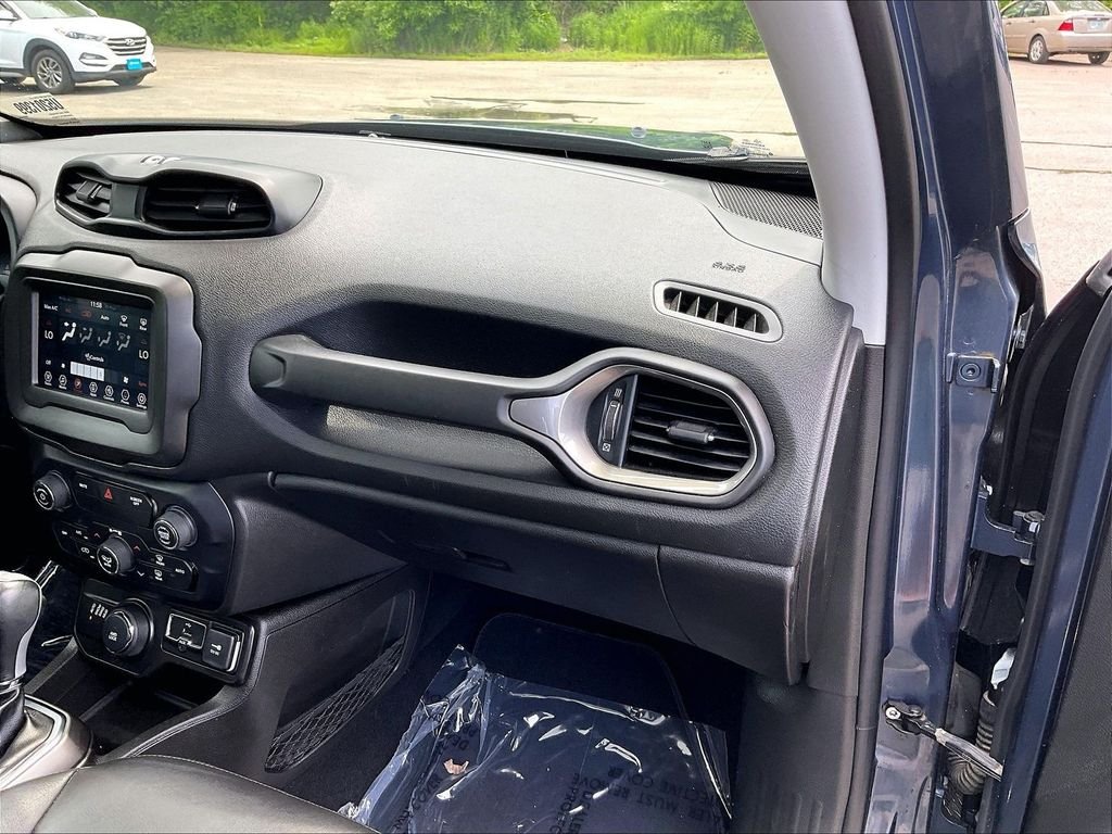 Used 2020 Blue Jeep Limited image 13