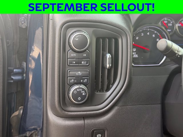Used 2022 NORTHSKY BLUE METALLIC Chevrolet Custom image 16