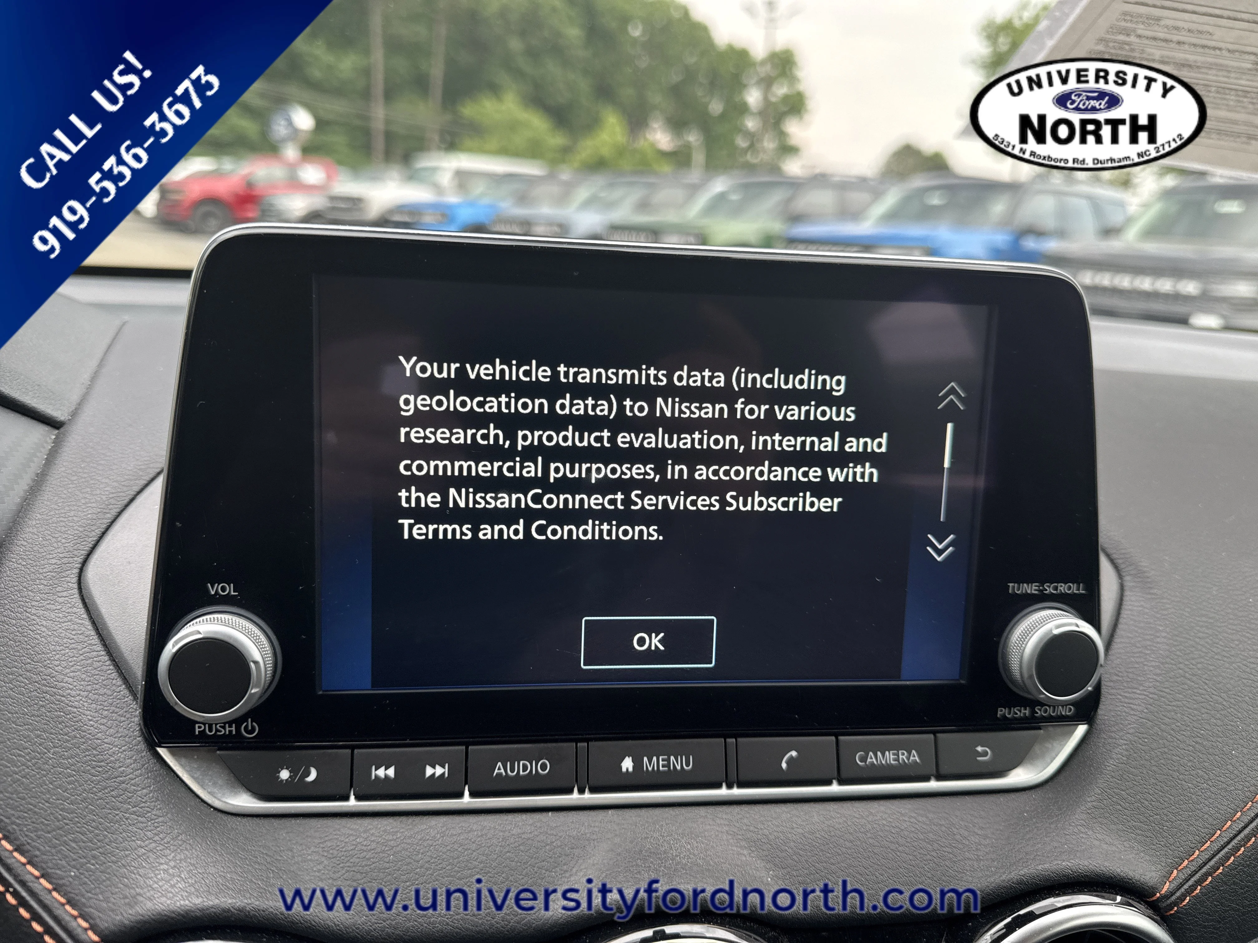 Used 2023 Aspen White Tricoat Nissan SR image 22