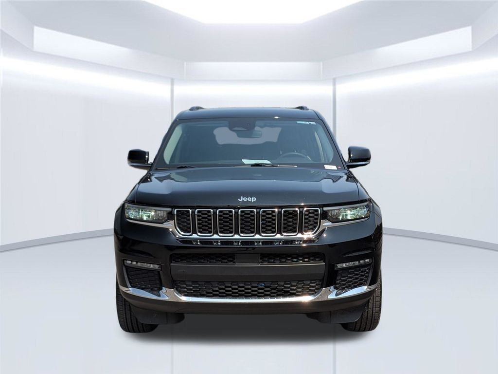 Used 2024 Black Jeep Limited image 11
