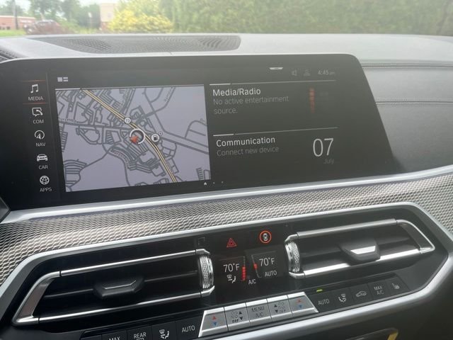 Used 2021 Gray BMW xDrive40i image 6