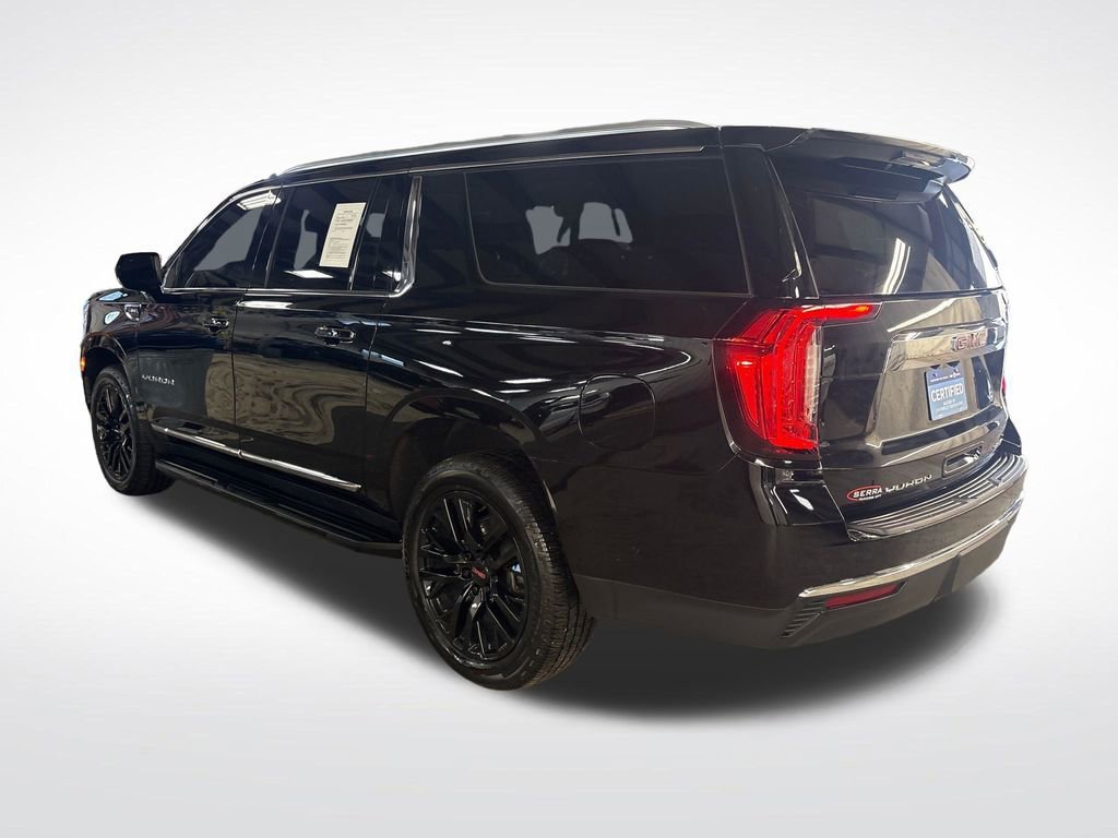 Used 2023 Onyx Black GMC SLT image 3