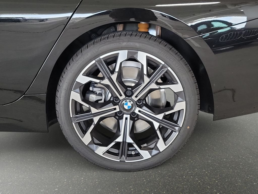 New 2026 Jet Black BMW 330i image 29