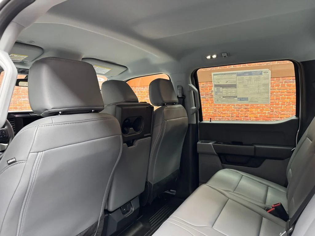 New 2026 Oxford White Ford F-250® XL image 27