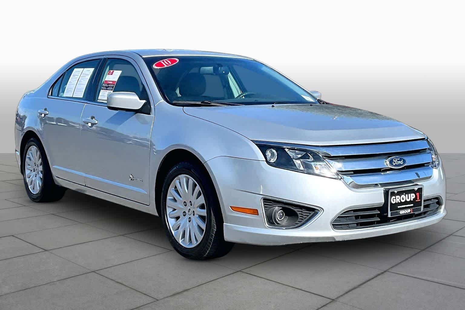 Pre-Owned 2010 Ford Fusion Hybrid