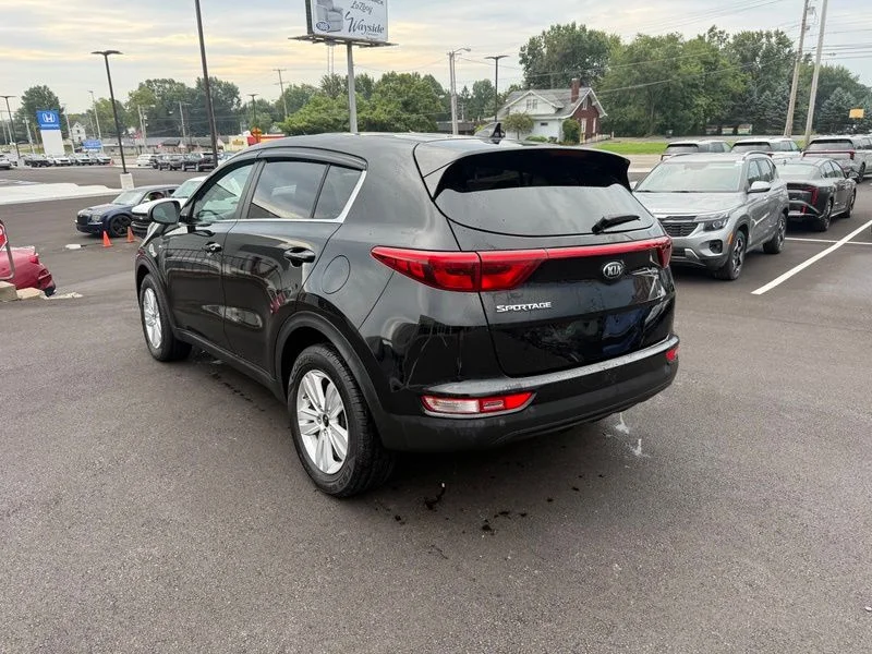 Used 2017 Red Kia LX image 6