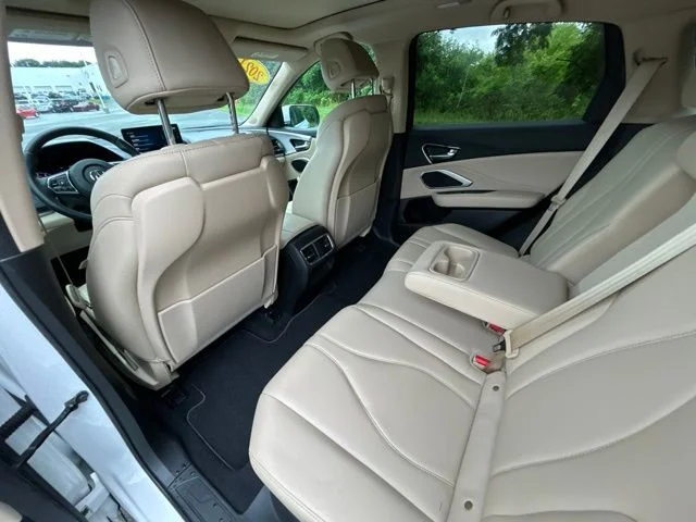Used 2021  Acura Base image 29