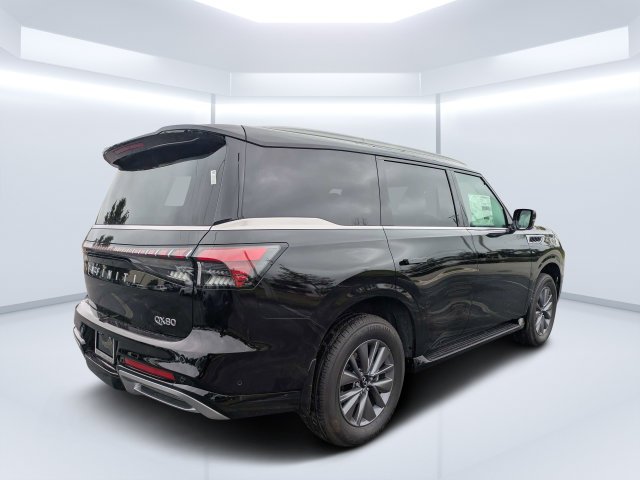 New 2026 BLACK OBSIDIAN INFINITI Luxe 2WD image 3