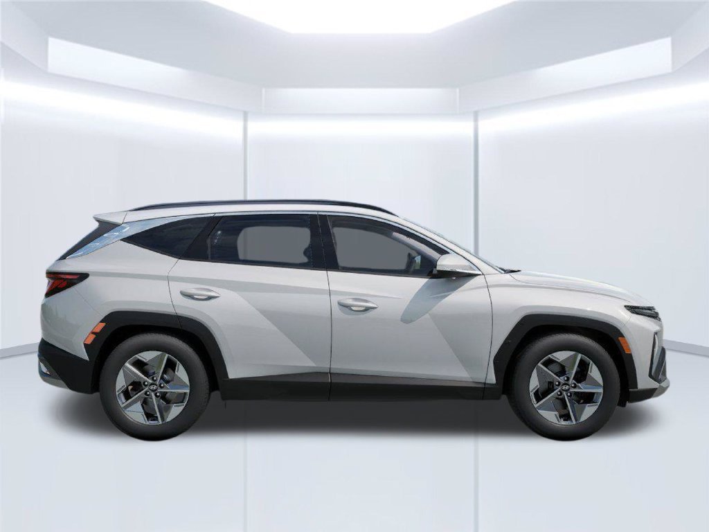 New 2026 White Hyundai SEL image 7