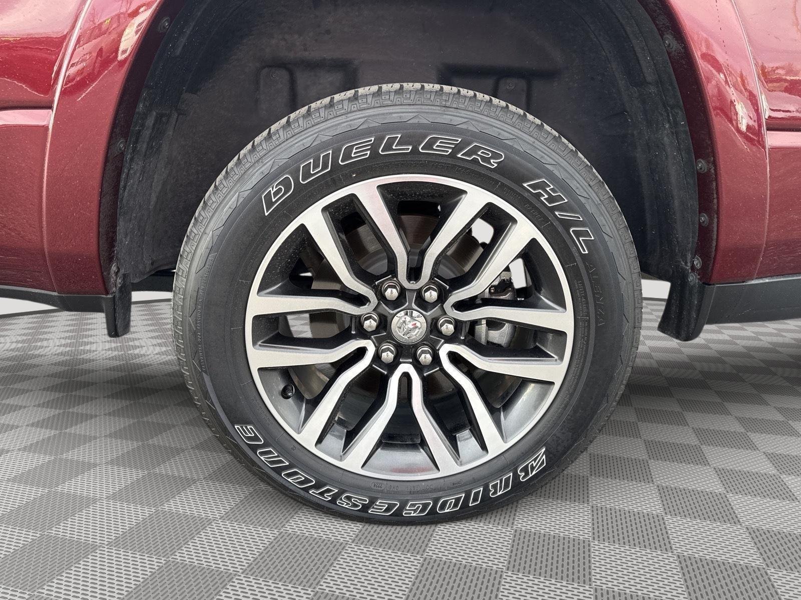 Used 2025 Delmonico Red Pearlcoat Ram Limited image 7