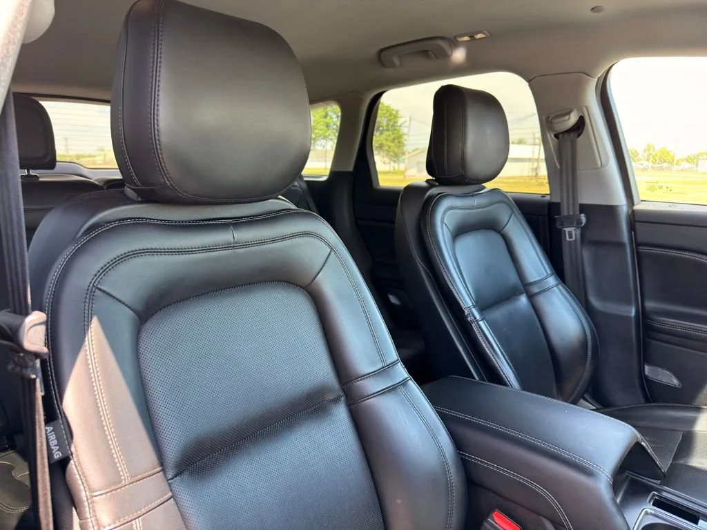 Used 2020  Lincoln Standard image 37