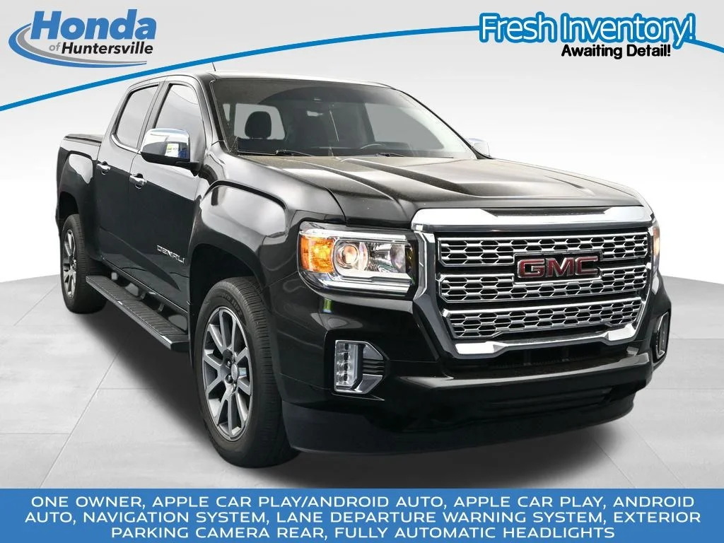 2022 GMC Canyon 2WD Denali Crew Cab Short Box's photo