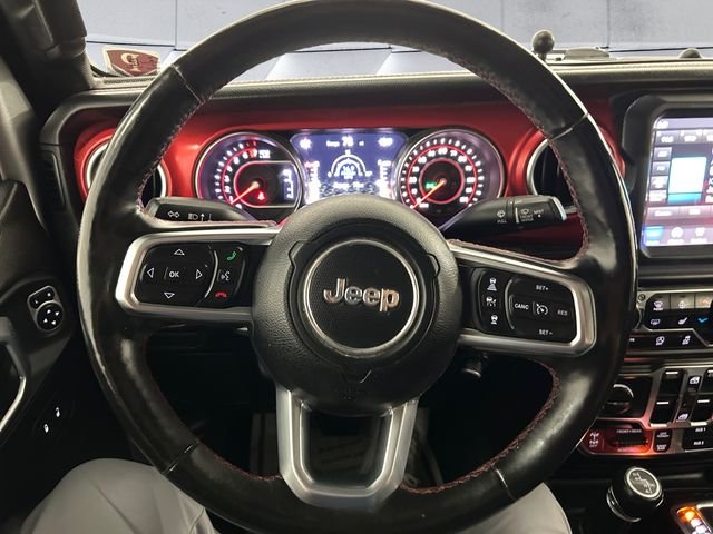 Used 2020 Silver Jeep Rubicon image 9