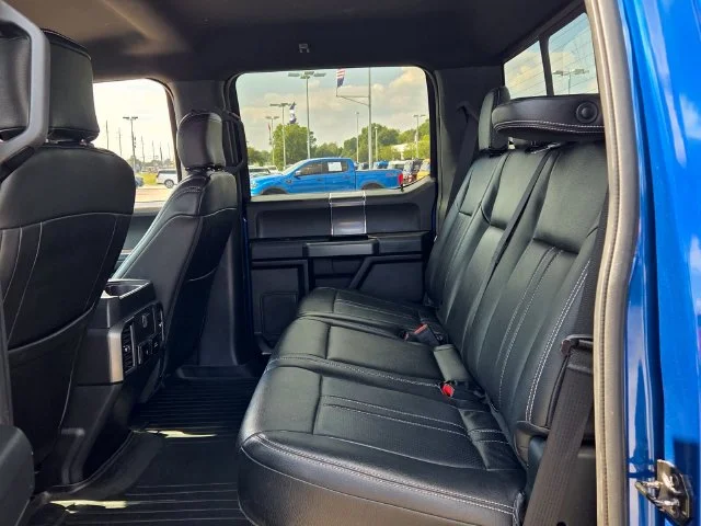 Used 2018 Blue Ford XLT image 13
