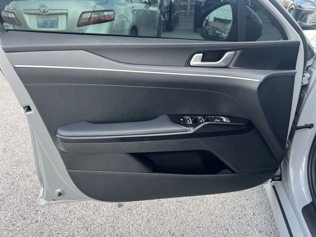 Used 2024 Gray Kia GT-Line image 12