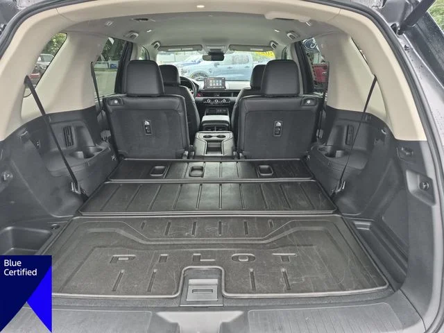 Certified Used 2025  Honda EX-L image 31