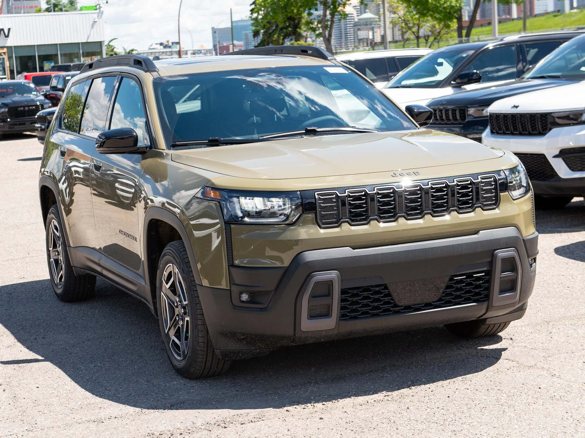 New 2026 41 Jeep Limited * Hybrid image 6