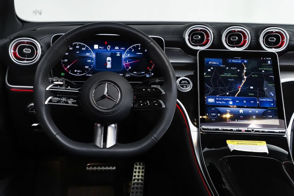 New 2026 MANUFAKTUR Patagonia Red Metallic Mercedes-Benz GLC 300 image 30