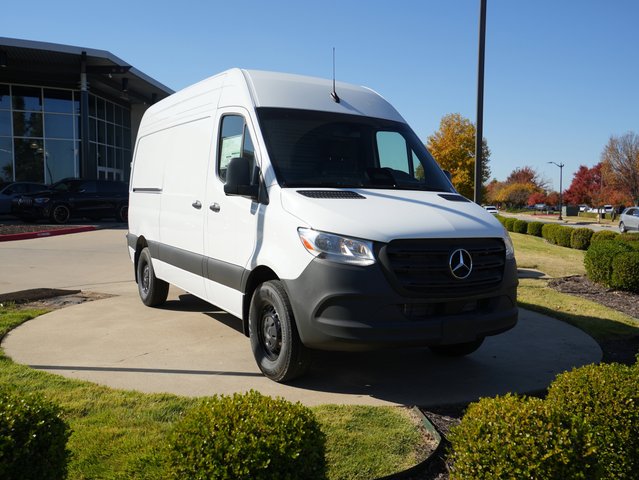 2025 Mercedes-Benz Sprinter Cargo Van 