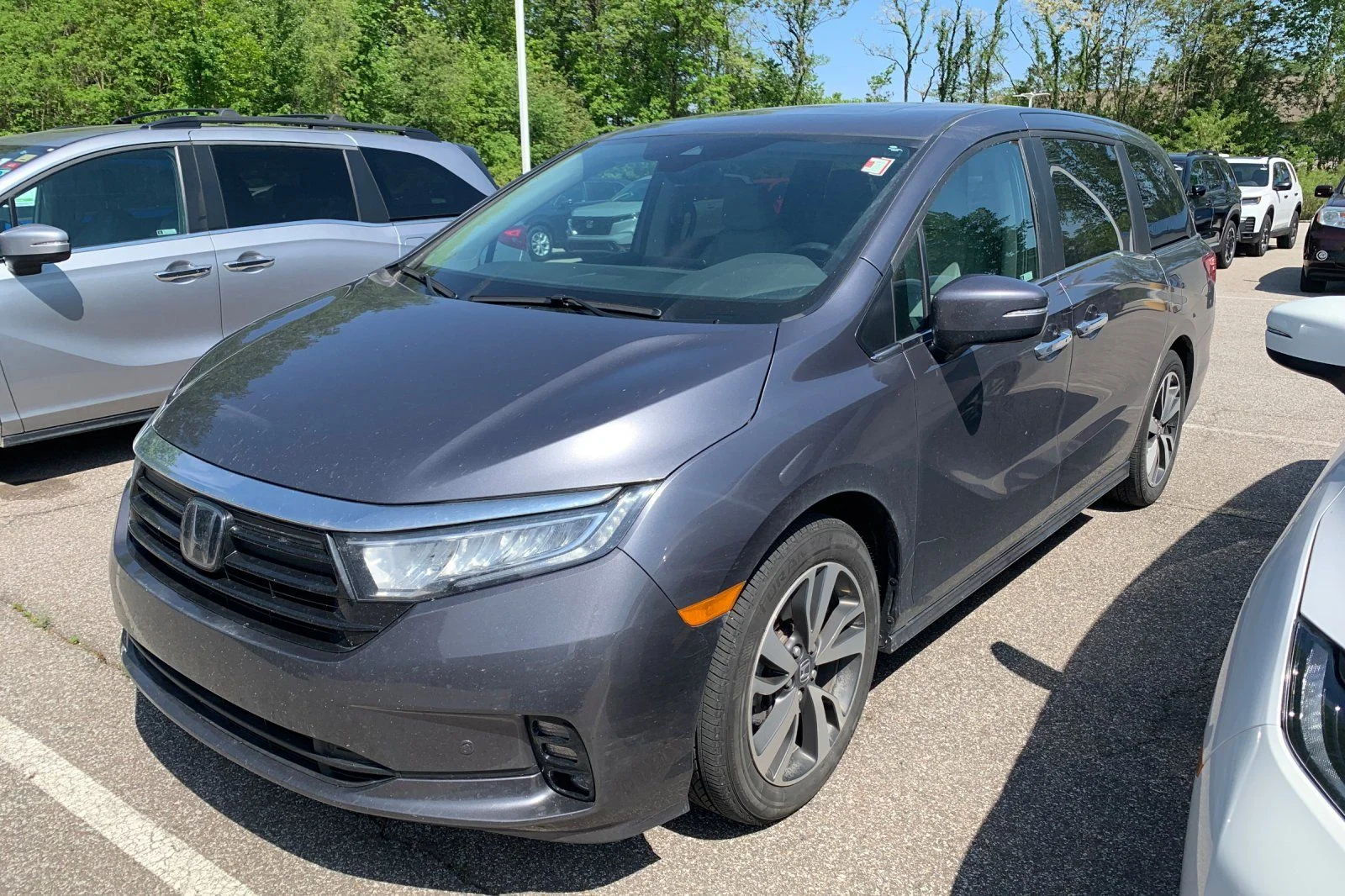 2024 Honda Odyssey Touring's photo