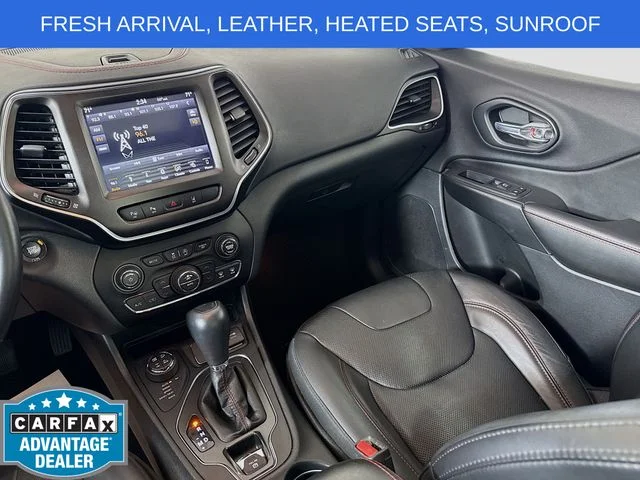 Used 2019 Red Jeep Trailhawk image 24